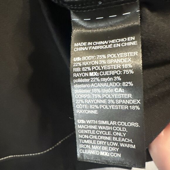 NWT Chico's Zenergy Contrast Stitch Tunic Sweatshirt Pockets Size 4 XXL Black - Picture 6 of 8